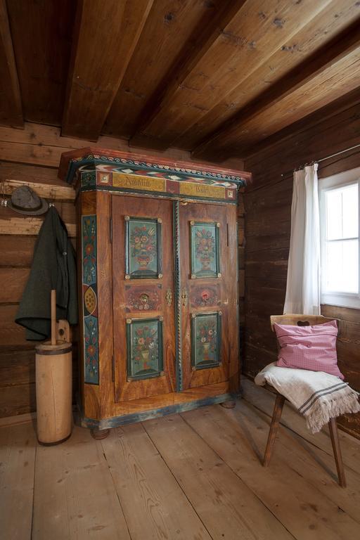 Schwadenguetl Villa Gosau Szoba fotó