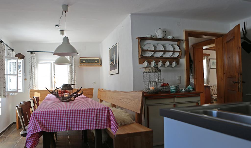 Schwadenguetl Villa Gosau Szoba fotó